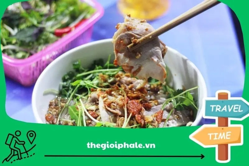 Quán phở Giang